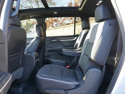 2024 GMC Acadia AWD Denali