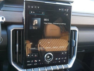 2024 GMC Acadia AWD Denali