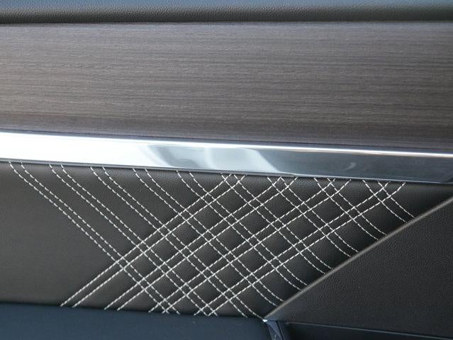 2024 GMC Acadia AWD Denali