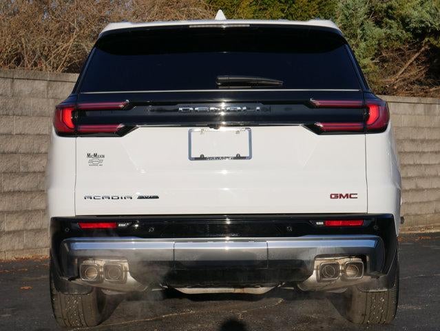 2024 GMC Acadia AWD Denali