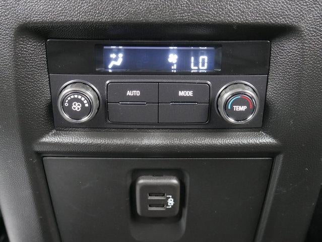 2024 Chevrolet Traverse Limited LT Cloth