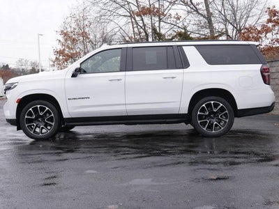 2023 Chevrolet Suburban RST