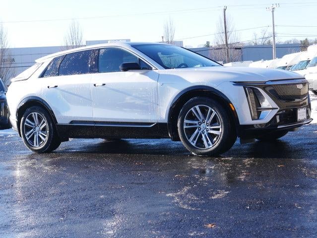 2024 Cadillac LYRIQ Tech