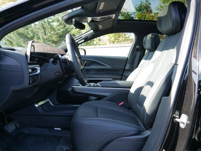 2025 Cadillac LYRIQ Luxury