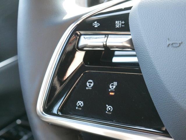 2025 Cadillac LYRIQ Luxury