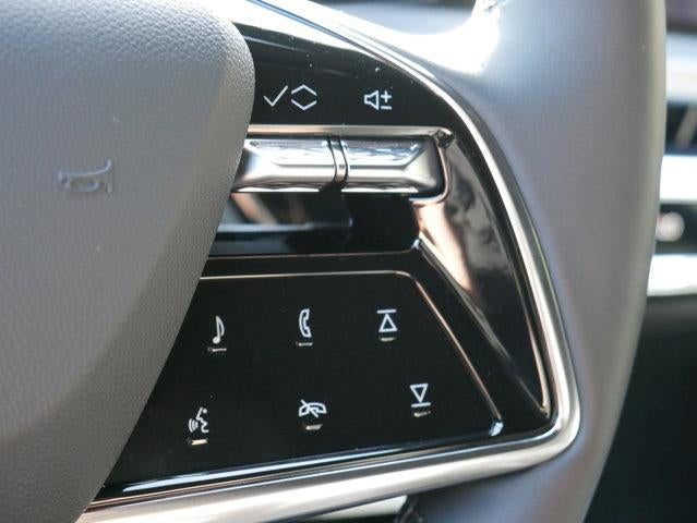 2025 Cadillac LYRIQ Luxury