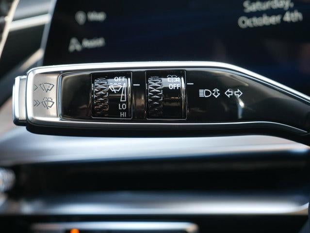 2025 Cadillac LYRIQ Luxury