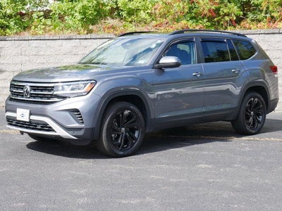 2022 Volkswagen Atlas 3.6L V6 SE w/Technology