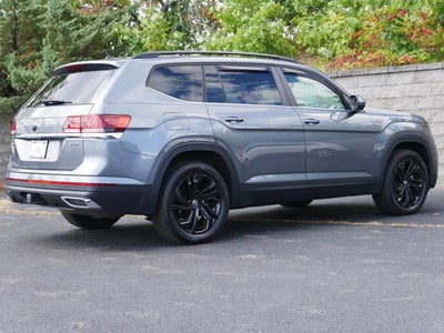 2022 Volkswagen Atlas 3.6L V6 SE w/Technology