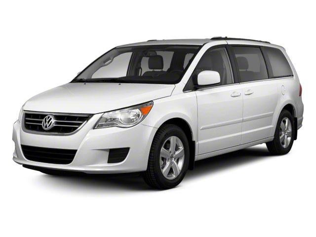 2011 Volkswagen Routan SE