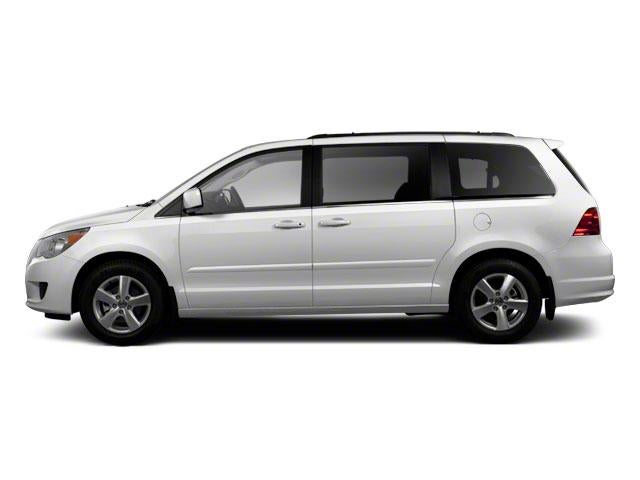2011 Volkswagen Routan SE