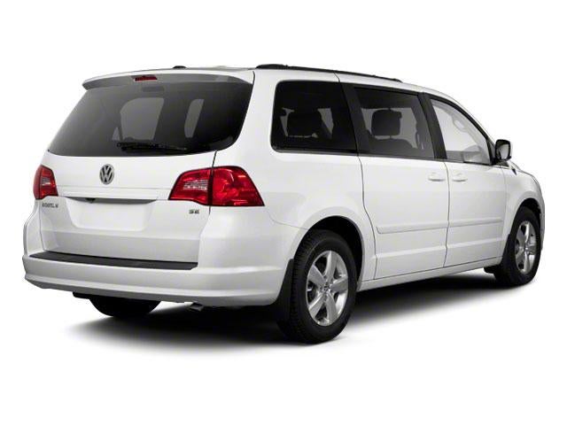 2011 Volkswagen Routan SE