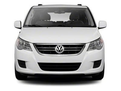 2011 Volkswagen Routan SE