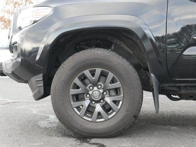 2022 Toyota Tacoma 4WD Base