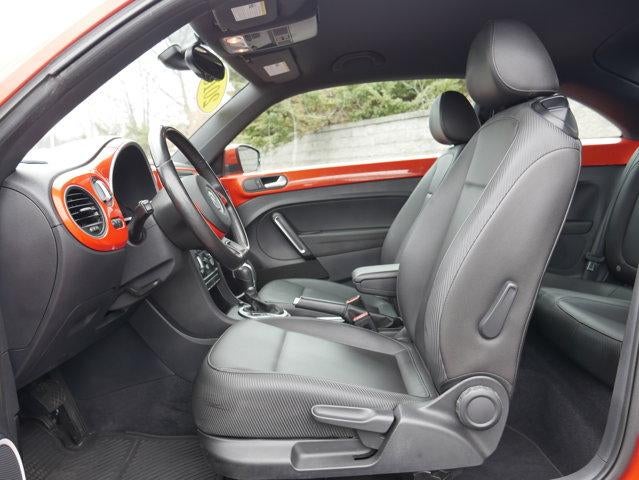 2016 Volkswagen Beetle Base