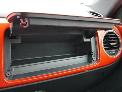 2016 Volkswagen Beetle Base