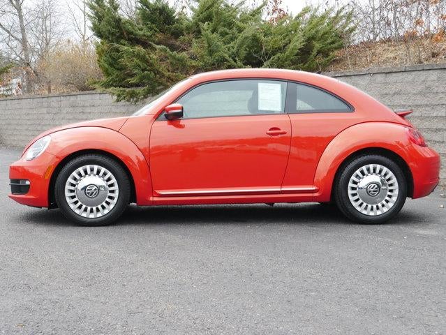 2016 Volkswagen Beetle Base