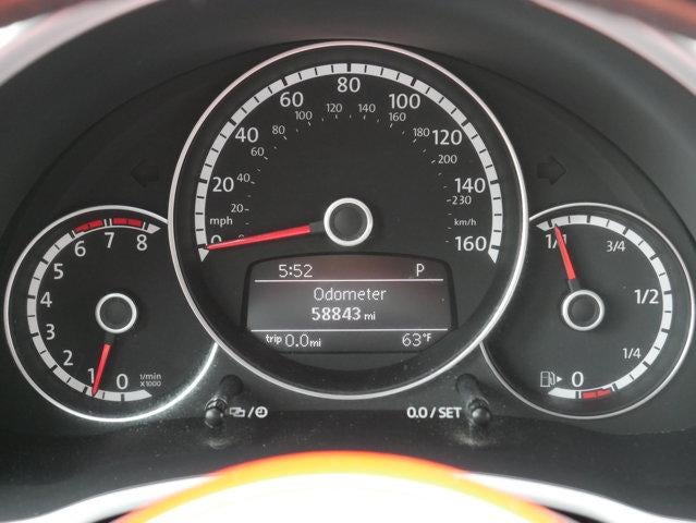 2016 Volkswagen Beetle Base