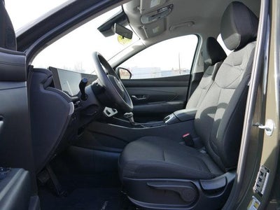 2025 Hyundai TUCSON SE AWD