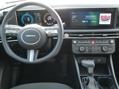 2025 Hyundai TUCSON SE AWD