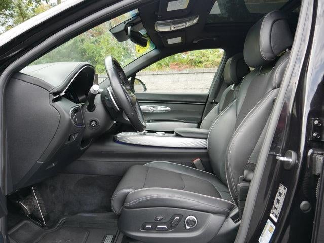 2024 Genesis GV70 2.5T