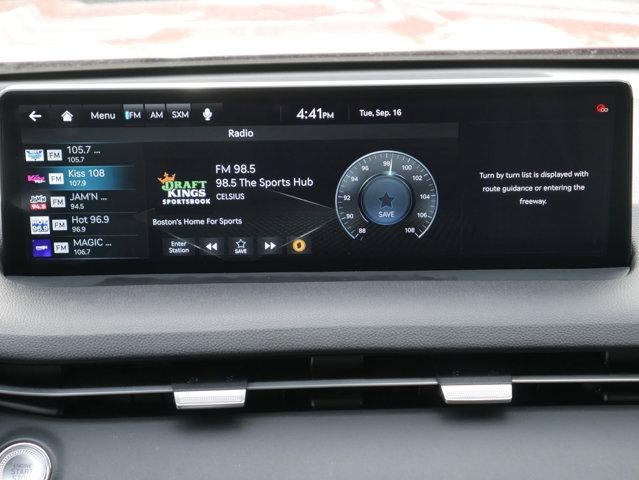 2025 Genesis GV70 2.5T