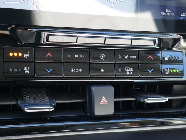 2021 Toyota Highlander Base