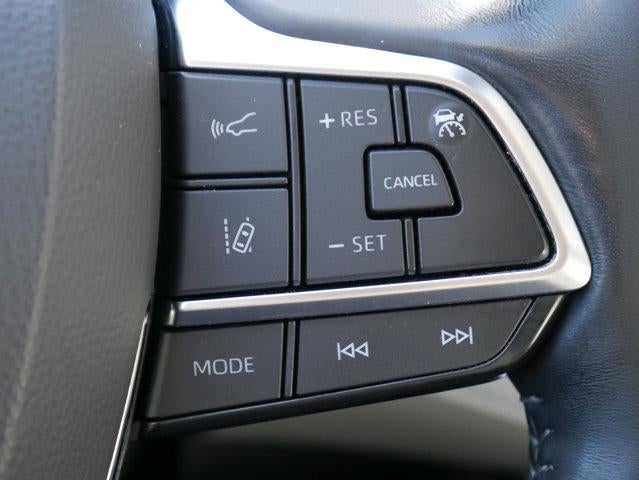 2021 Toyota Highlander Base