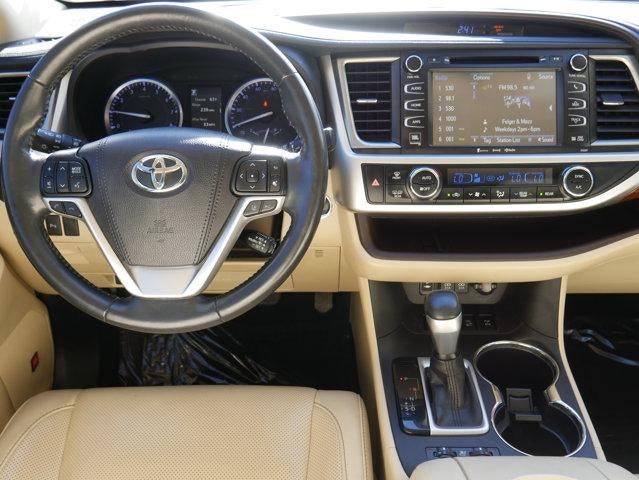 2019 Toyota Highlander Base