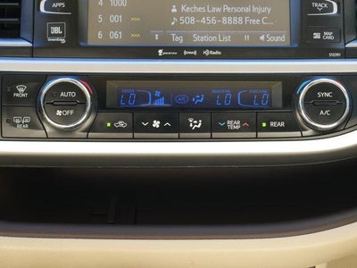 2019 Toyota Highlander Base