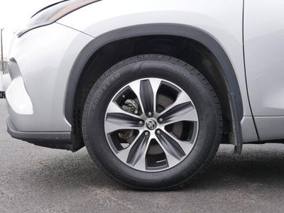 2024 Toyota Highlander Base