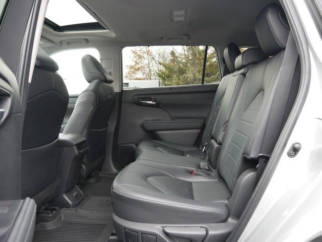 2024 Toyota Highlander Base