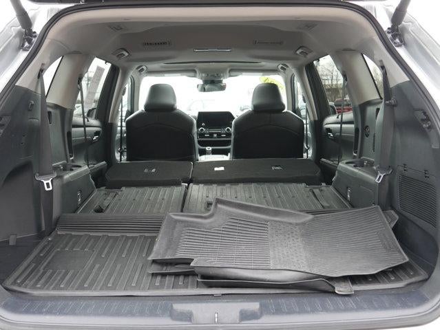 2024 Toyota Highlander Base