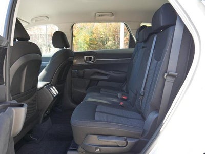 2023 Kia Sorento LX