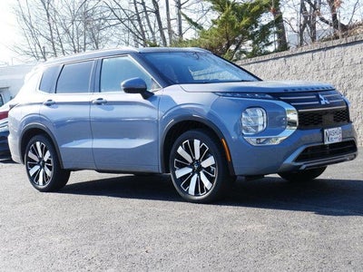 2025 Mitsubishi Outlander SEL