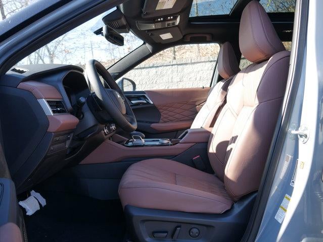 2025 Mitsubishi Outlander SEL