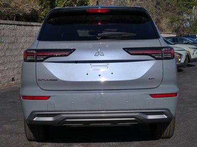 2025 Mitsubishi Outlander SEL
