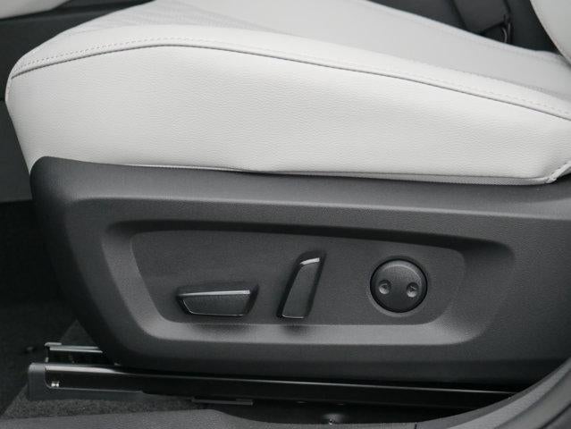 2025 Mitsubishi Outlander Platinum Edition