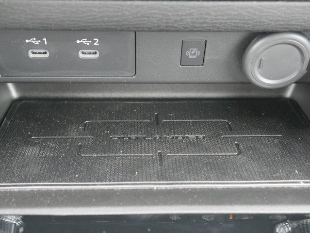 2025 Mitsubishi Outlander Platinum Edition