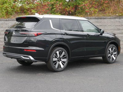 2025 Mitsubishi Outlander Platinum Edition