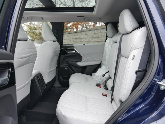 2026 Mitsubishi Outlander SEL