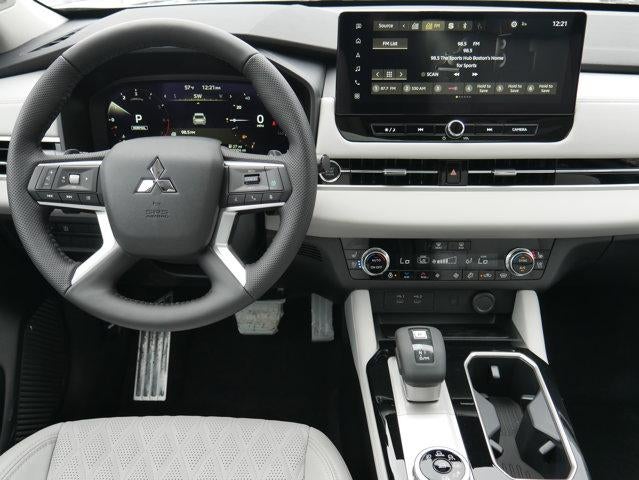 2026 Mitsubishi Outlander SEL