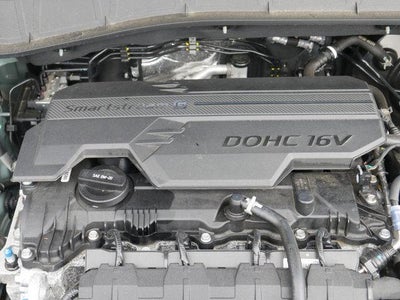 2025 Hyundai KONA SE