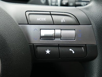 2025 Hyundai KONA SE