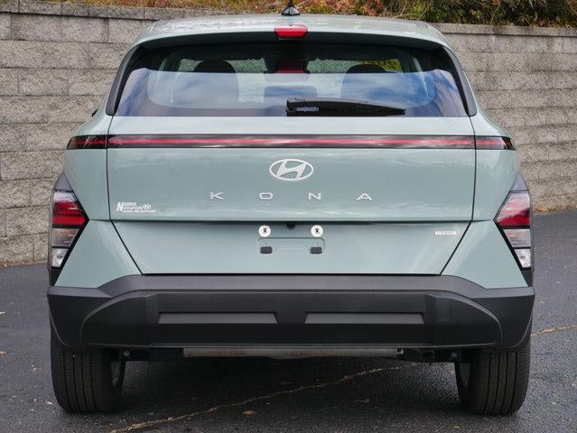 2025 Hyundai KONA SE