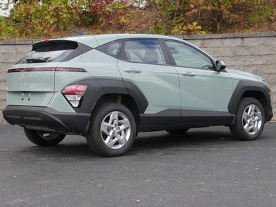 2025 Hyundai KONA SE