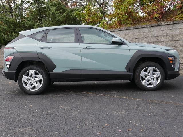 2025 Hyundai KONA SE