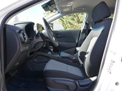 2023 Hyundai KONA SE