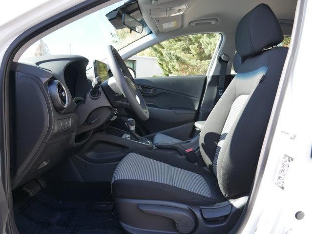 2023 Hyundai KONA SE