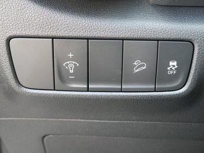 2023 Hyundai KONA SE